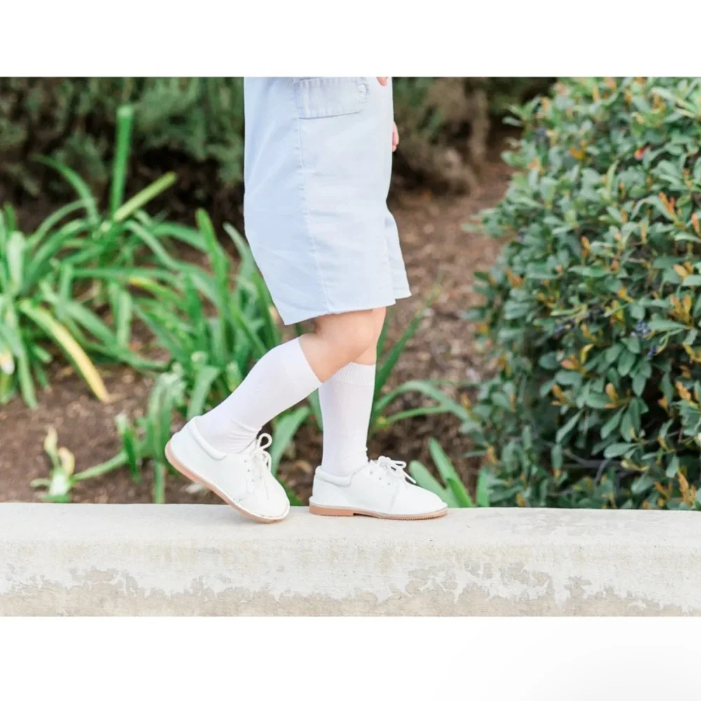 L’AMOUR Tyler White Leather Lace Up Shoes NWT
